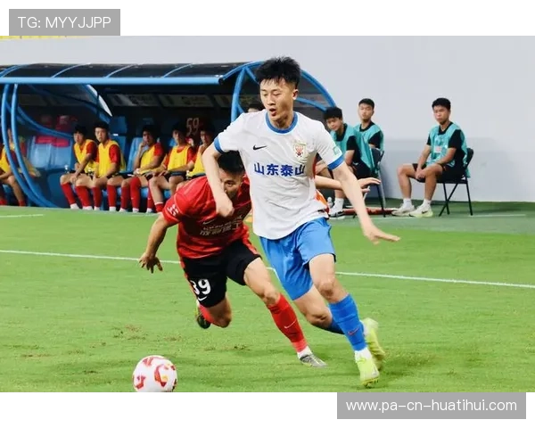 后卫进攻属性被放大：边后卫成进攻利器